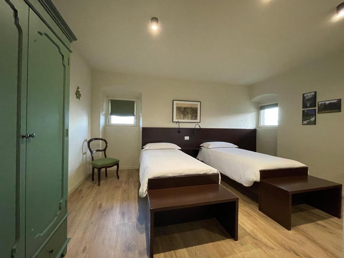 Foresteria Antica Bastia B&B Bergamo Exteriör bild