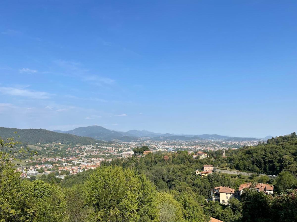 Foresteria Antica Bastia B&B Bergamo Exteriör bild